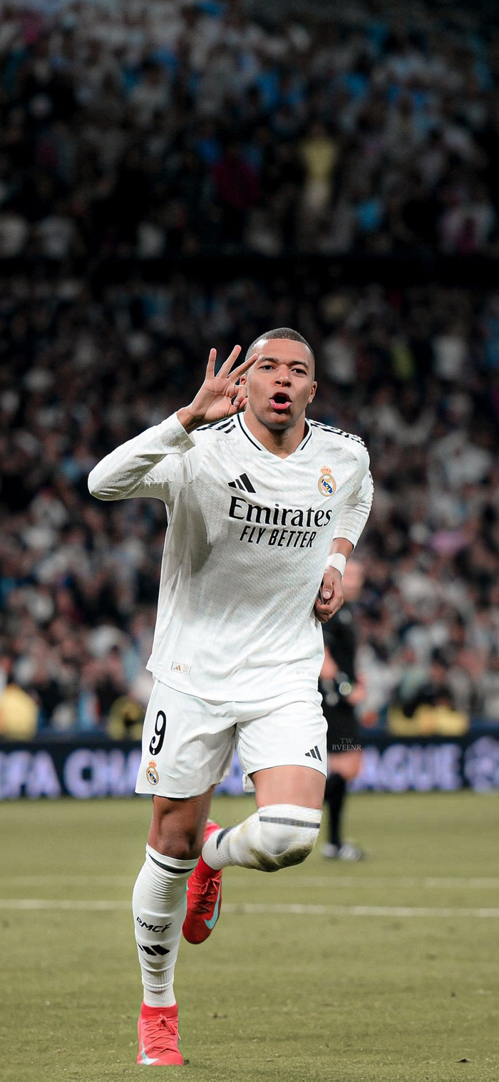 阿图博卢：参加世界杯是我的目标；接替诺伊尔？我走自己的路（阿图博卢：目标是踢世界杯；谈接班诺伊尔——我走自己的路）