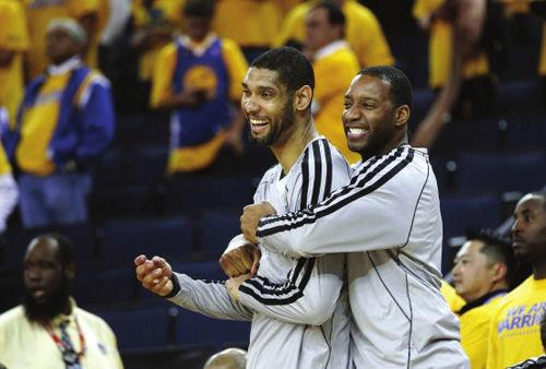 连续92场得分20+，亚历山大追平张伯伦并列历史第2（亚历山大连续92场至少20分，追平张伯伦并列历史第二）