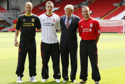 探索篮球场上的战术智慧（揭秘篮球赛场的战术思维）