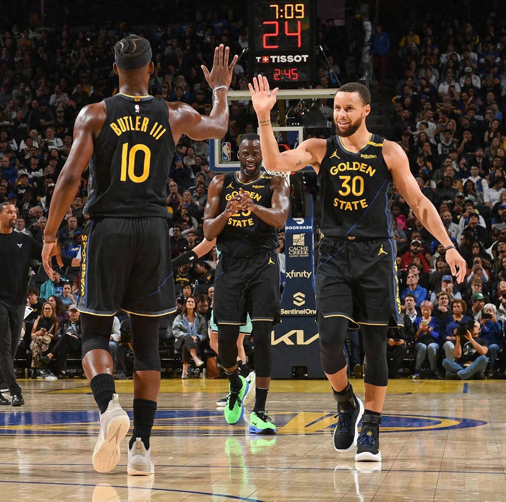 TA：萨拉赫预计冬窗将留在利物浦 埃利奥特合同不含召回条款（TA：萨拉赫预计冬窗留队利物浦，埃利奥特租借合同无召回条款）