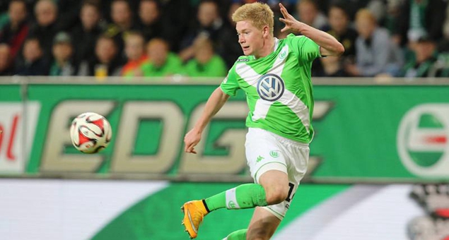 西媒：亚马尔被曝上周五出现在夜总会，目击者证实消息属实（西媒称亚马尔上周五疑似现身夜店，目击者称亲眼所见）