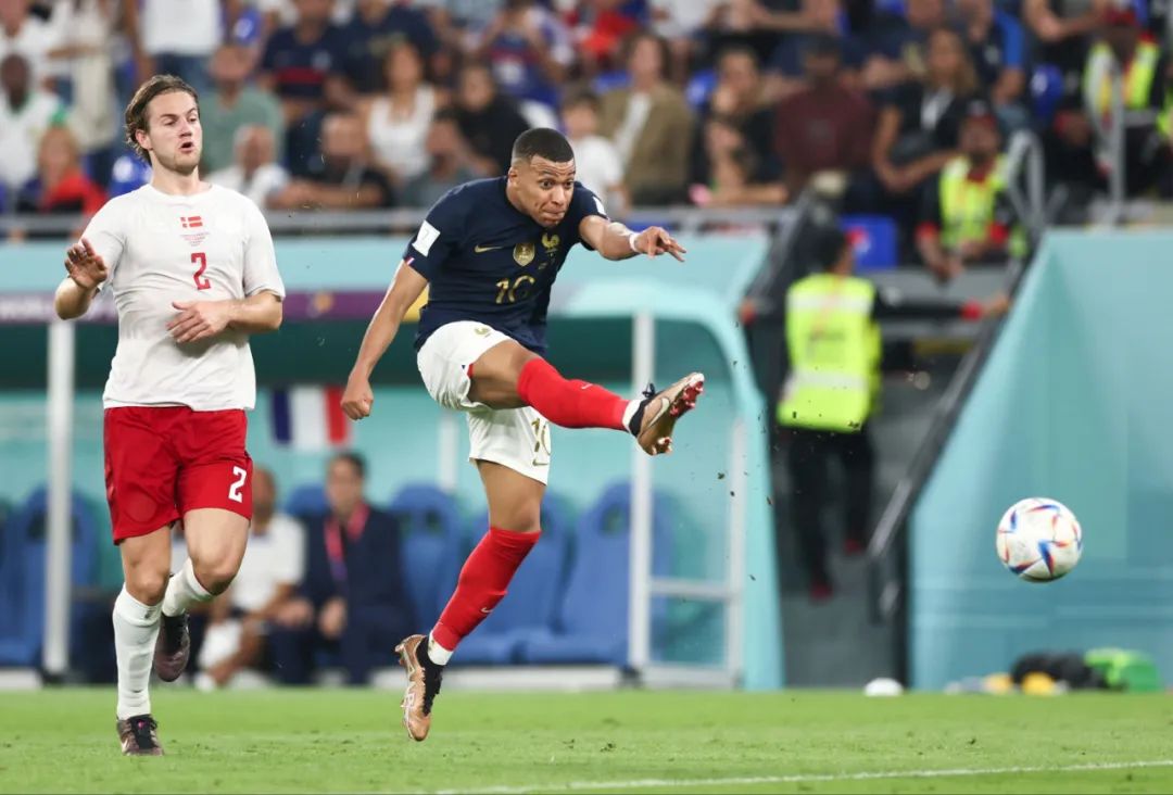 布兰特：再次在欧冠进四球说明兆头不错，我们必须继续前进（布兰特：欧冠再轰四球是好兆头，球队必须继续前进）