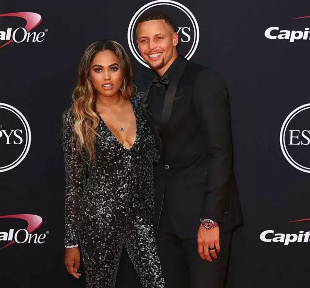 巴洛特利：现在的足球对抗更激烈，我认为自己仍能有出色表现（巴洛特利：如今足球对抗升级，但我依然能踢出高水准）