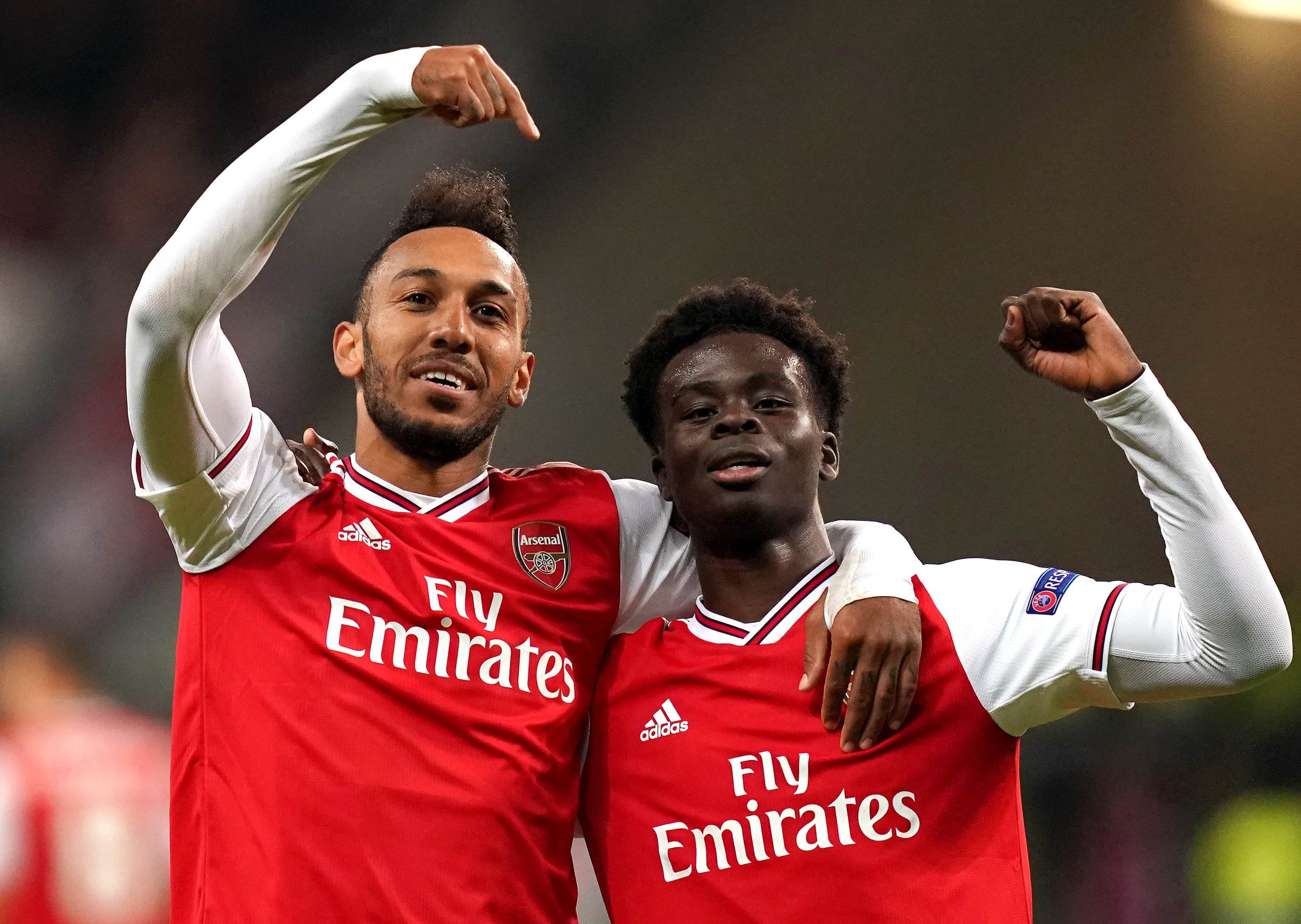 萨顿：曼联有几名球员因非洲杯缺席，本轮英超我看好纽卡斯尔获胜（萨顿：非洲杯致曼联多人缺阵，本轮英超更看好纽卡取胜）