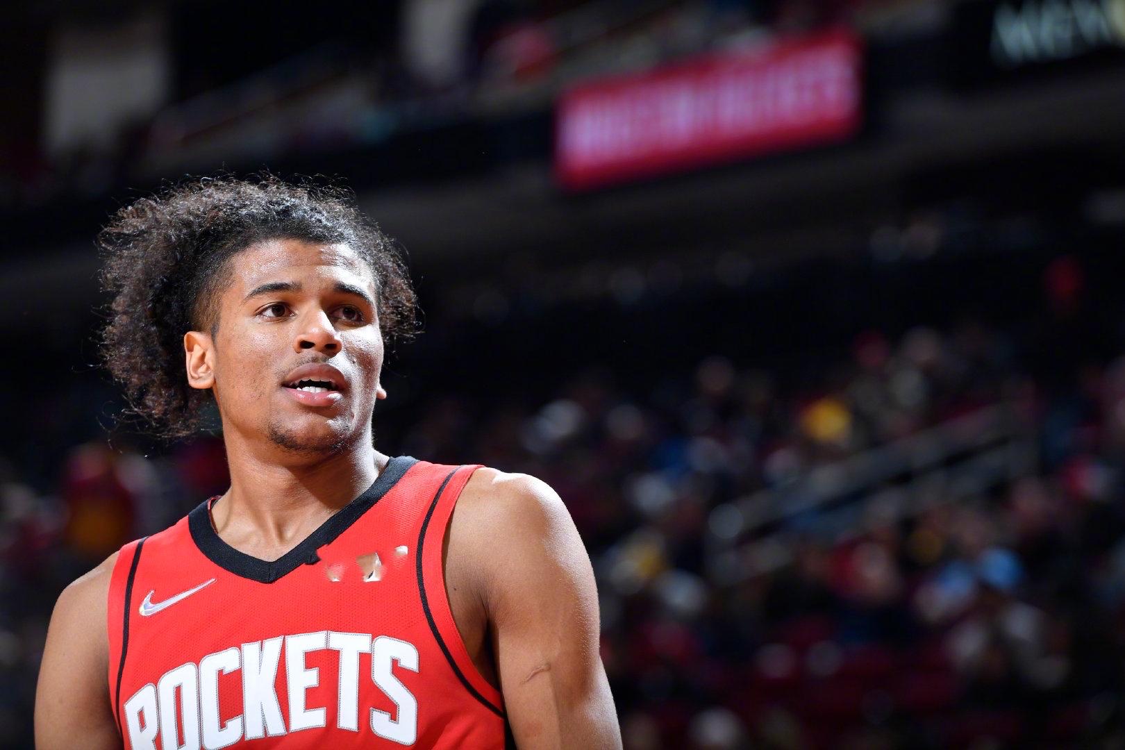 德天空：拜仁将里德视为莱默尔的替补，估价2500-3500万欧（德国天空体育：拜仁将里德定位为莱默尔替补，估值约2500万-3500万欧元）