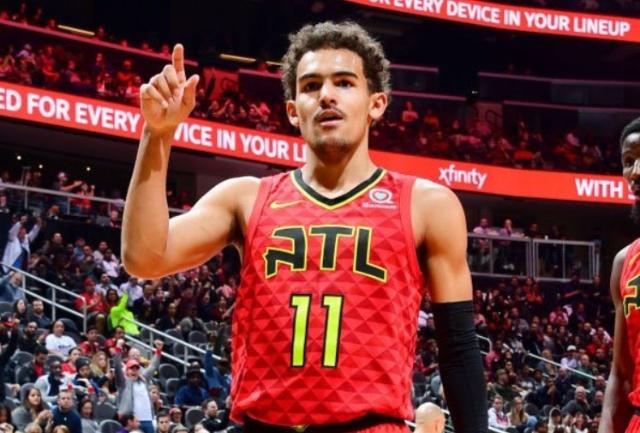 莱奥：我正在学习踢中锋，球队在场内场外都在帮助我（莱奥：正适应中锋角色，全队在场上场下给予支持）