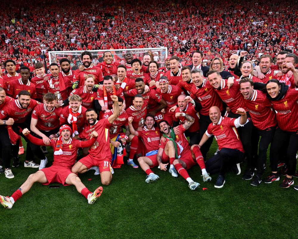 KD：队友们都说小哈达威是自己绊倒的，裁判错判令人遗憾（KD谈争议判罚：队友称小哈达威自摔，裁判误判令人遗憾）