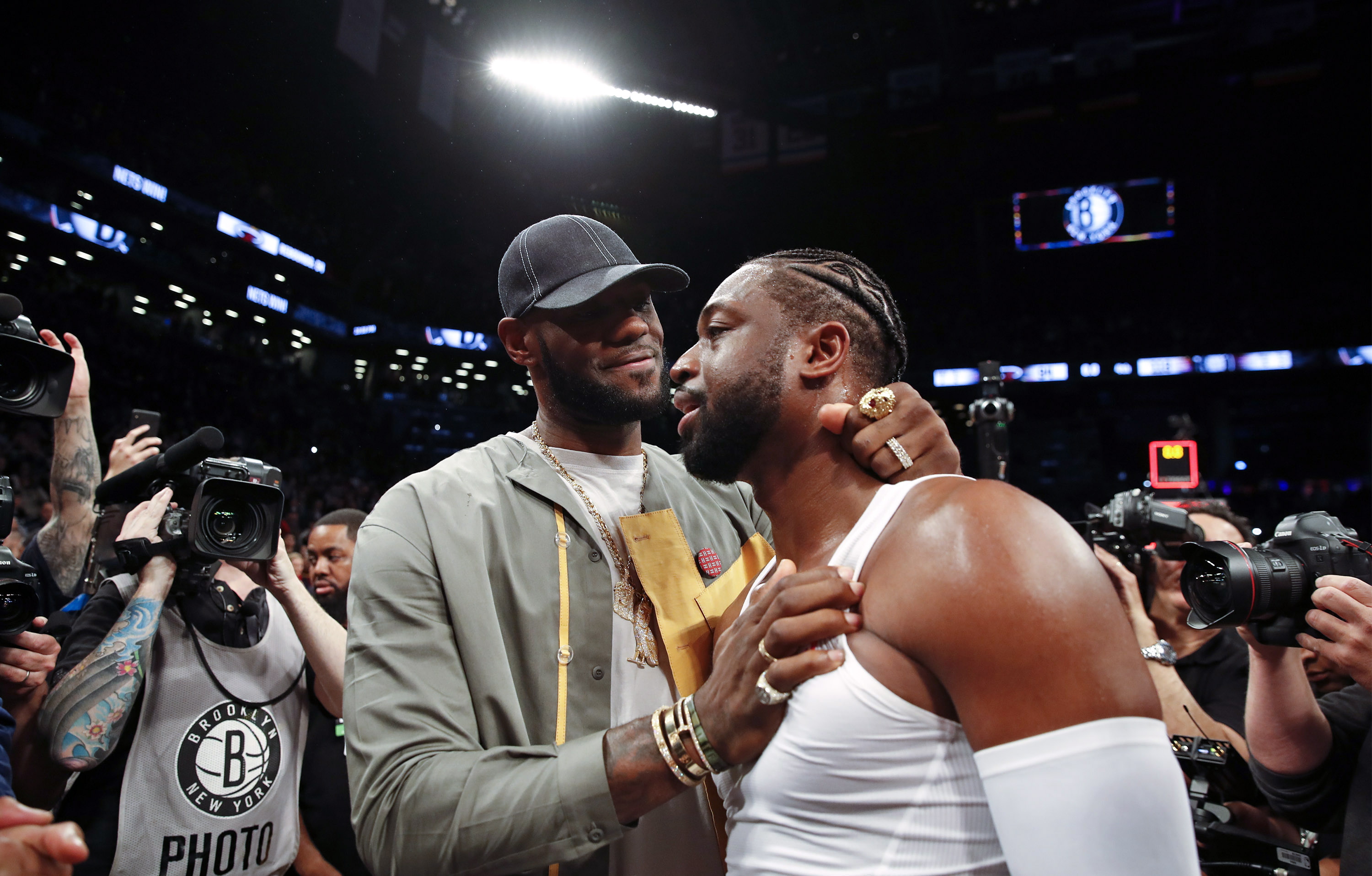 意甲战报：波贝加梅开二度，博洛尼亚3-0完胜乌迪内斯（意甲：波贝加双响，博洛尼亚3-0横扫乌迪内斯）