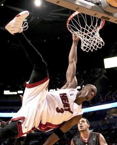 曼城官方：奥赖利新赛季将改穿33号球衣（曼城官宣：奥赖利下赛季改披33号）