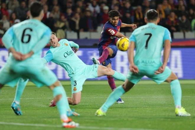 NBA最佳阵容公布：詹姆斯入选,（NBA官方公布年度最佳阵容，詹姆斯入选）